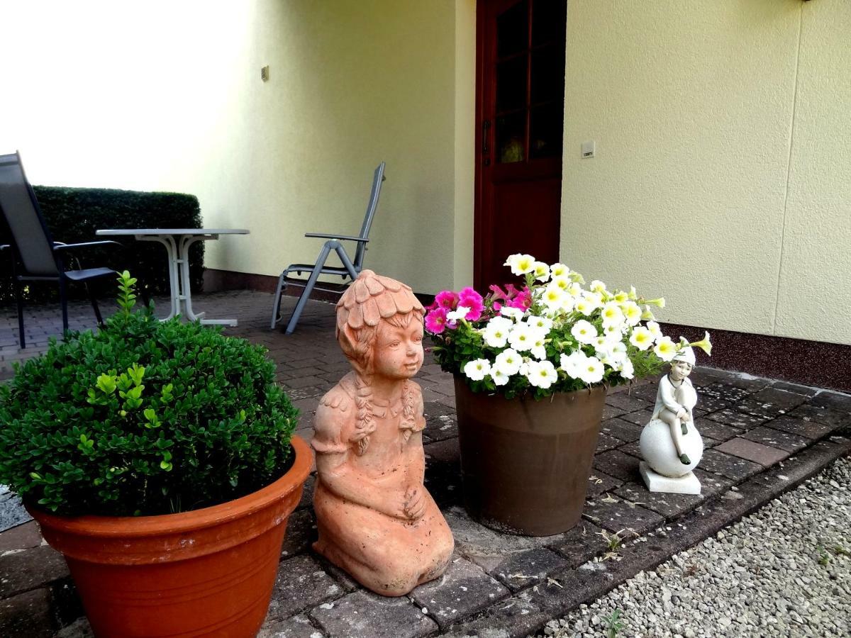 Ferienwohnung Schneider Mettlach Exterior foto